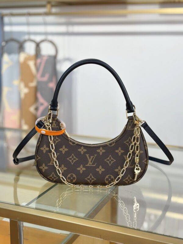 Louis Vuitton Loop Hobo Bag Monogram Canvas - Image 7