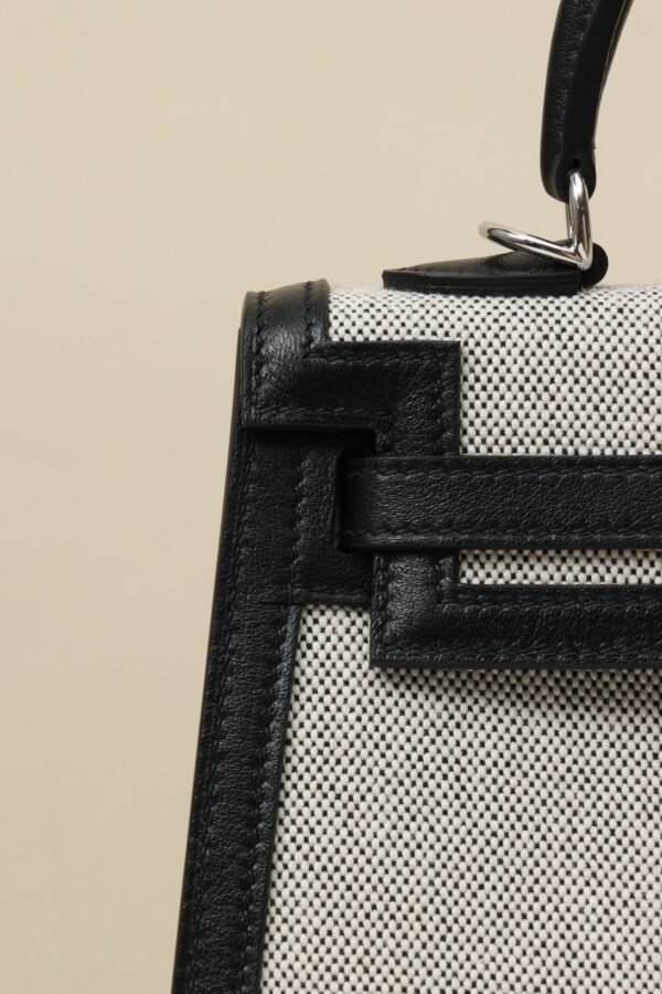 Hermès Kelly 25 Sellier Toile & Leather - Image 2