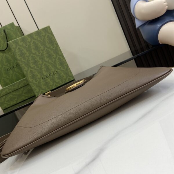 Gucci GG Large Hobo Bag - Image 4
