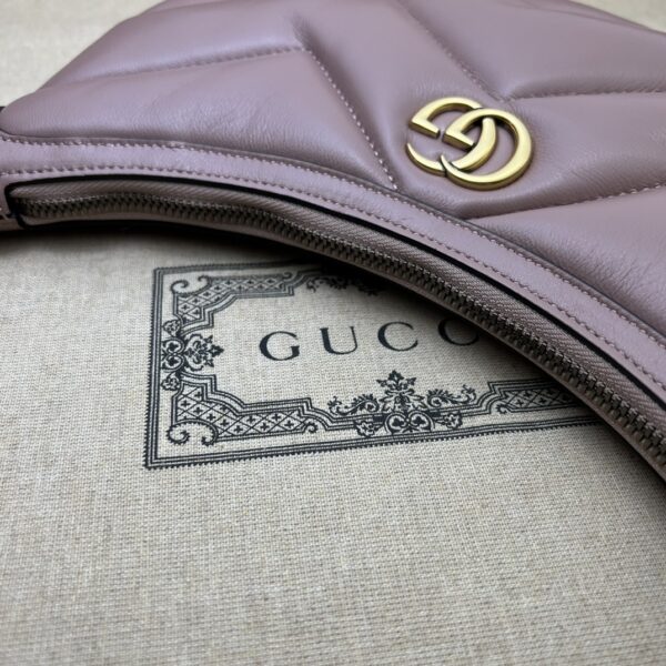 Gucci GG Marmont Matelassé Mini Bag - Image 8