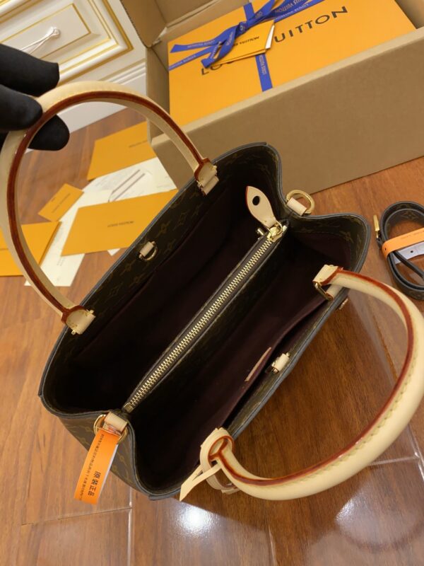 Louis Vuitton Cluny Mini - Image 8