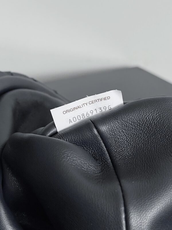 Bottega Veneta The Chain Pouch - Image 4