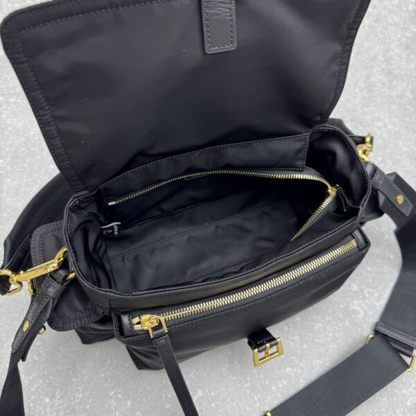Prada Re-Nylon Shoulder Bag with Saffiano Trim - Image 7