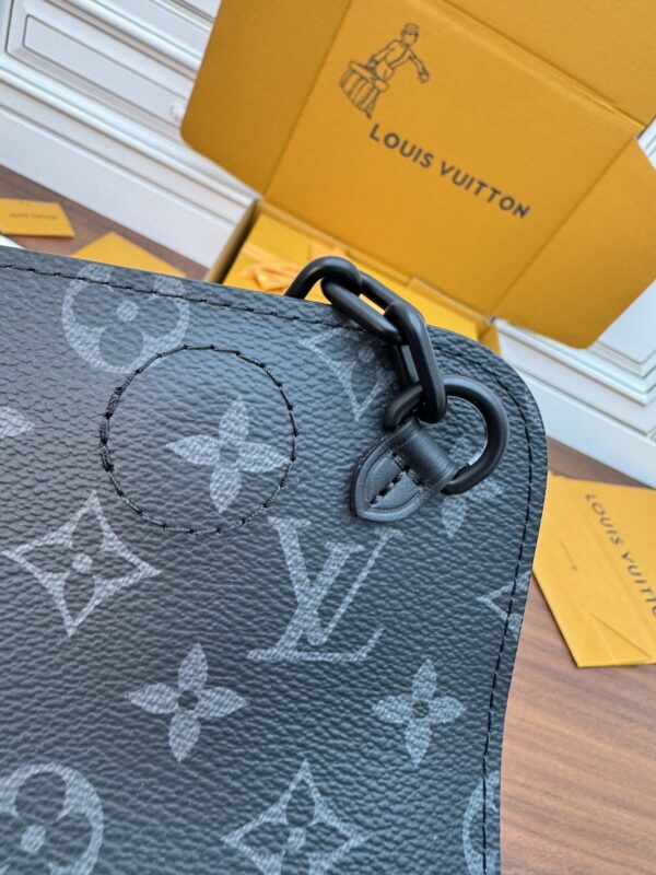 Louis Vuitton Sac Plat BB Monogram Empreinte Leather - Image 9