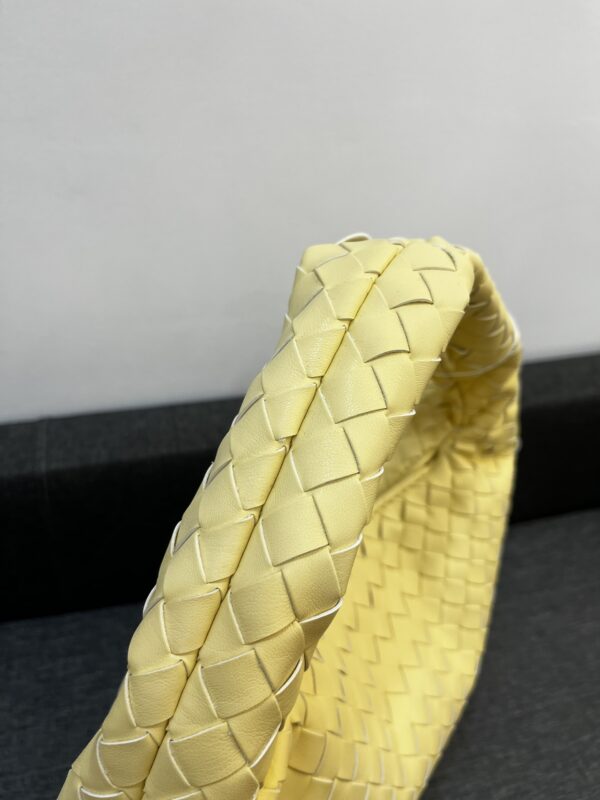Bottega Veneta Large Hop Bag - Image 5