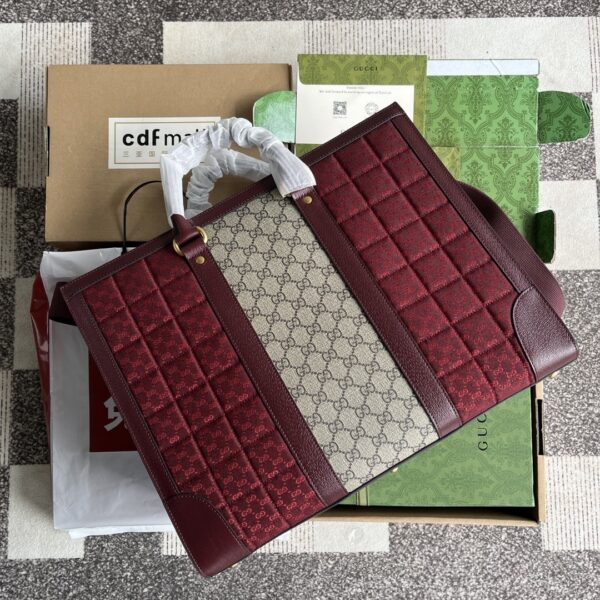 RED Gucci Large Tote with GG Matelassé - Image 5