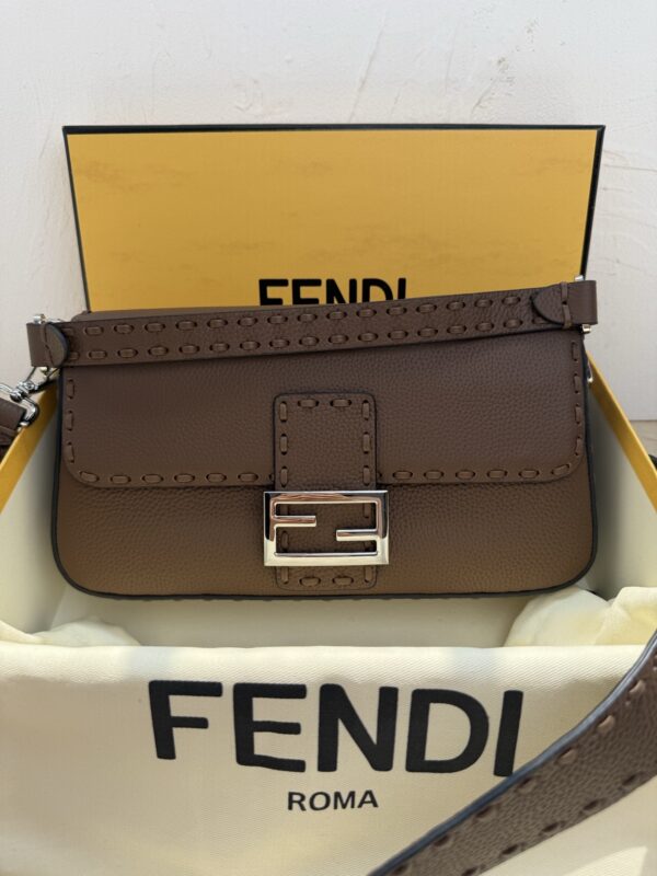 Fendi Baguette Medium in Brown Cuoio Romano Leather
