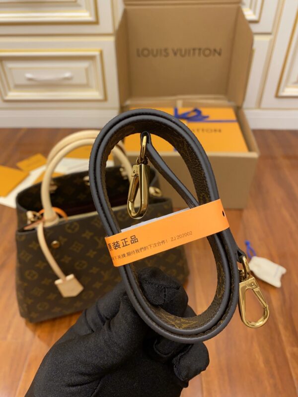 Louis Vuitton Cluny Mini - Image 4