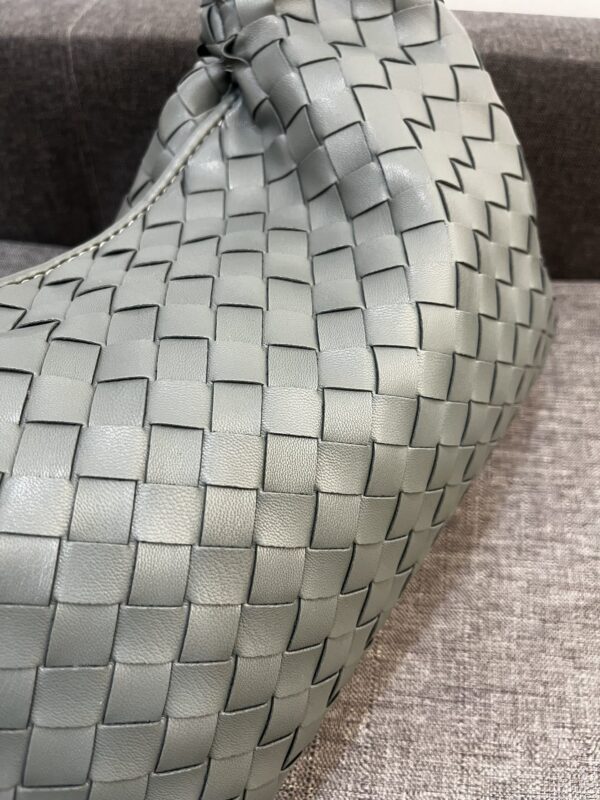 Bottega Veneta Large Hop Handbag - Image 5