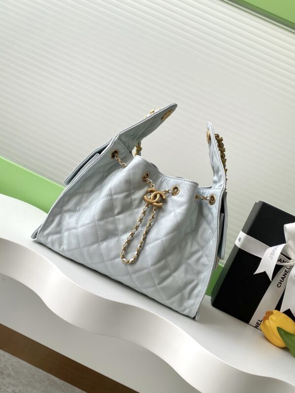 Chanel Quilted Drawstring Bucket Bag - Image 8
