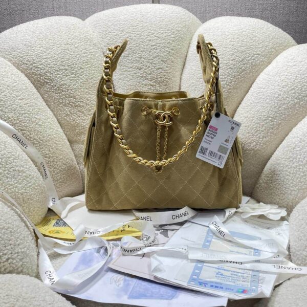Chanel 22 Handbag in Caramel Shearling