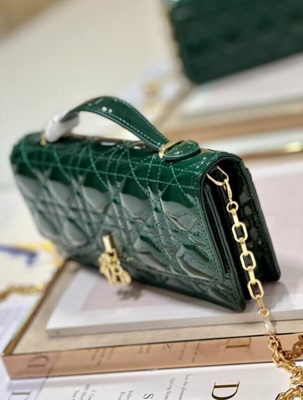 Miss Dior Clutch with Chain - Image 3