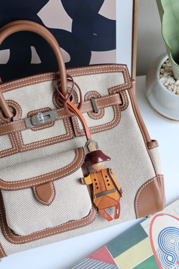 Hermès Birkin Cargo 25 Ecru Canvas and Caramel Leather with Palladium Hardware - Image 2
