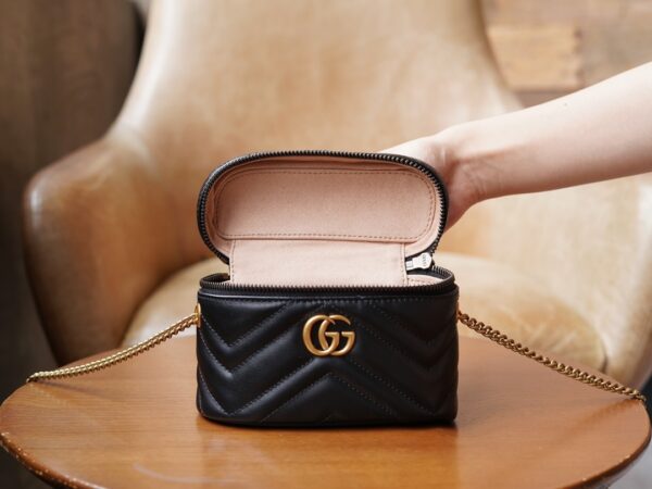 Black Gucci GG Marmont Mini Bag - Image 7