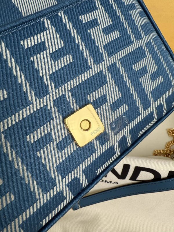 Fendi Baguette Wallet on Chain in Blue FF Jacquard - Image 5