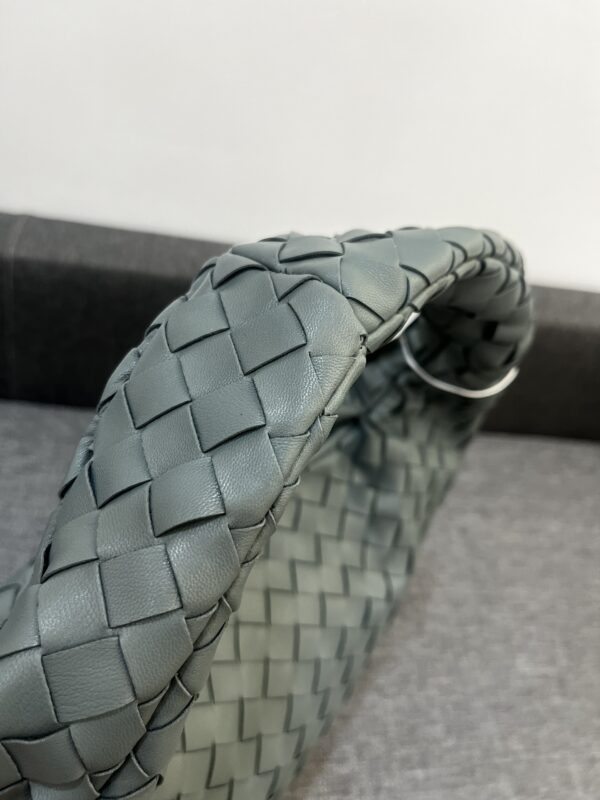 Bottega Veneta Large Hop Handbag - Image 3