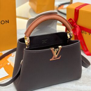 Louis Vuitton Capucines BB