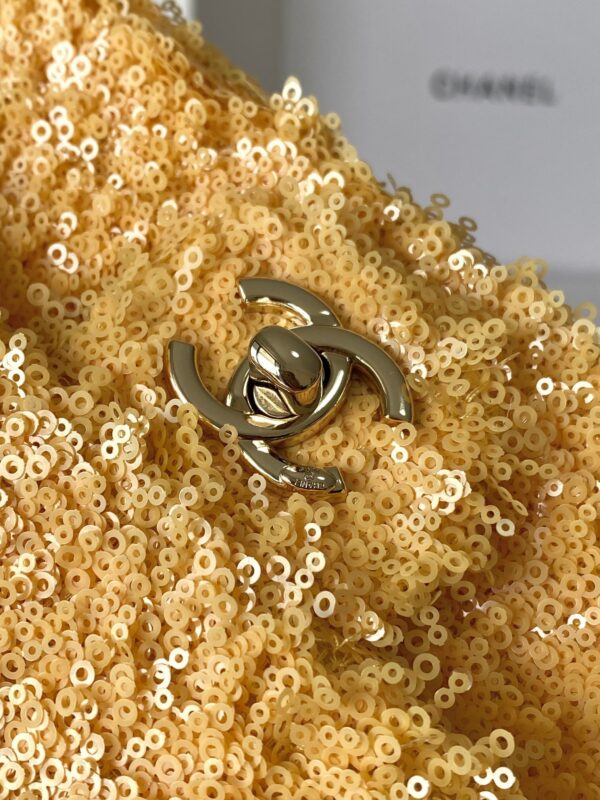 Chanel Mini Flap Bag with Top Handle in Golden Tweed - Image 7