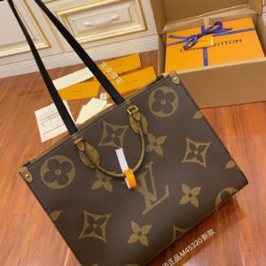 Louis Vuitton OnTheGo GM Monogram Giant Canvas