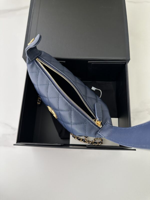 Chanel Quilted Vanity Case - Image 3
