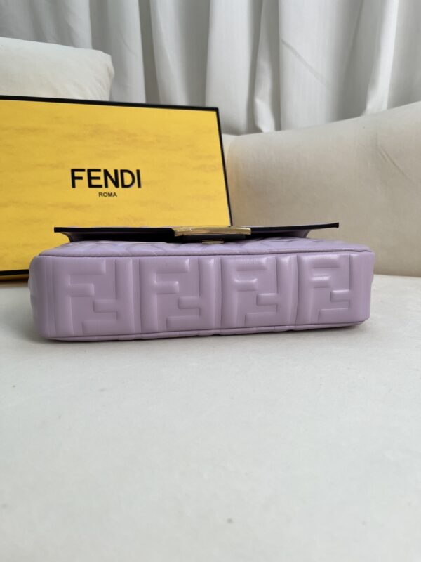 Fendi Baguette Medium in Lilac Embossed Leather