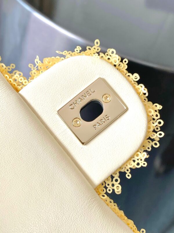 Chanel Mini Flap Bag with Top Handle in Golden Tweed - Image 6