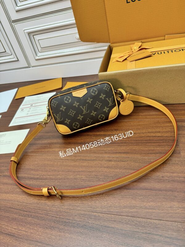 Louis Vuitton Utility Crossbody - Image 12