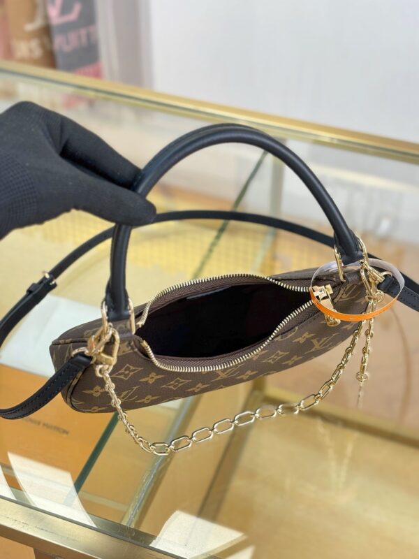 Louis Vuitton Loop Hobo Bag Monogram Canvas - Image 3
