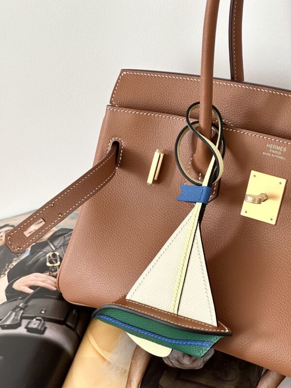Hermès Birkin 30 Gold Togo with Gold Hardware - Image 3