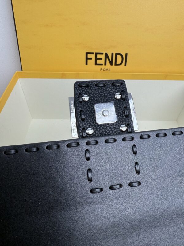 Fendi Baguette Medium in Black Leather with Crystal Buckle - Image 5