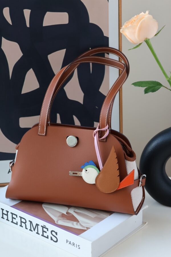 Hermès Tablier Sellie Bag in Chestnut Brown and Cream Leather
