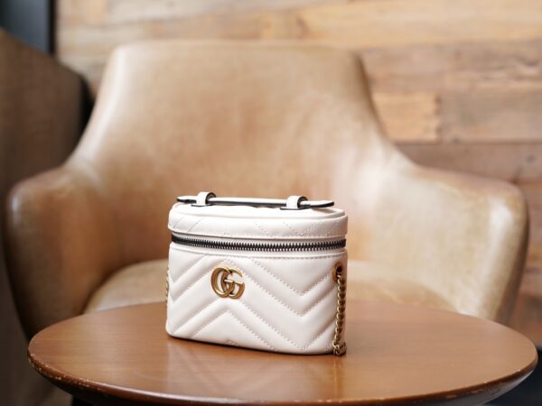 White Gucci GG Marmont Mini Bag - Image 6