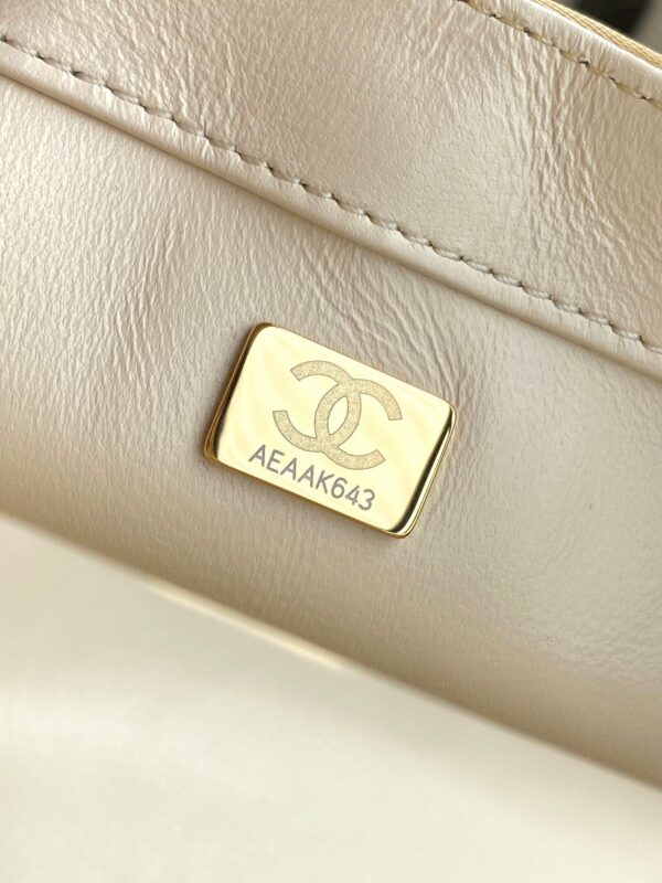 Chanel Mini Flap Bag with Top Handle in Golden Tweed - Image 5