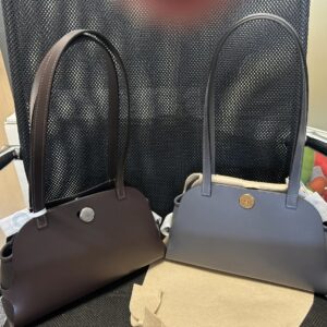 The Hermès Tablier Sellier 26